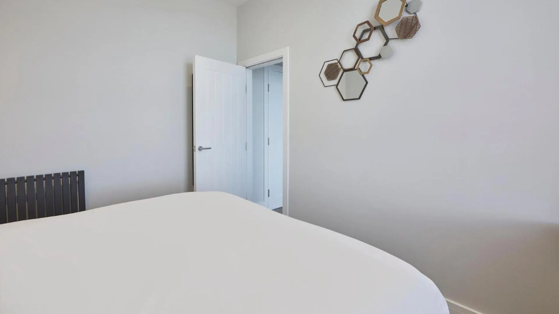 Anya'S Lookout - 1 Bedroom Apartment In Scarbourgh Scarborough 0*,  United Kingdom